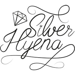 Logo-Silver Hyena / Kultaseppä Niina Mansikkaviita